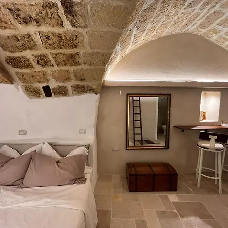 La Segreta Del Castello, Private Access * 지오이아델콜레