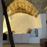 La Segreta Del Castello, Private Access Bed & Breakfast Gioia Del Colle