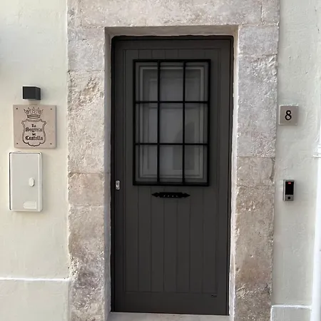 La Segreta Del Castello, Private Access Bed & Breakfast *